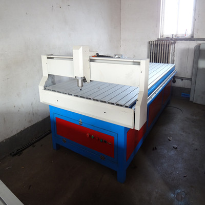 廣告字數控雕刻機 品牌直銷木工雕刻機