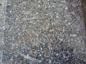 花崗巖優(yōu)質(zhì)品種介紹與市場分析 石島紅、皇室珍珠、中國棕、黃金麻